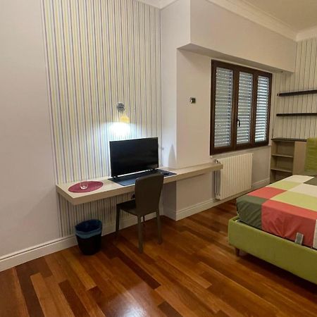 Leonardo Rooms Avellino Extérieur photo